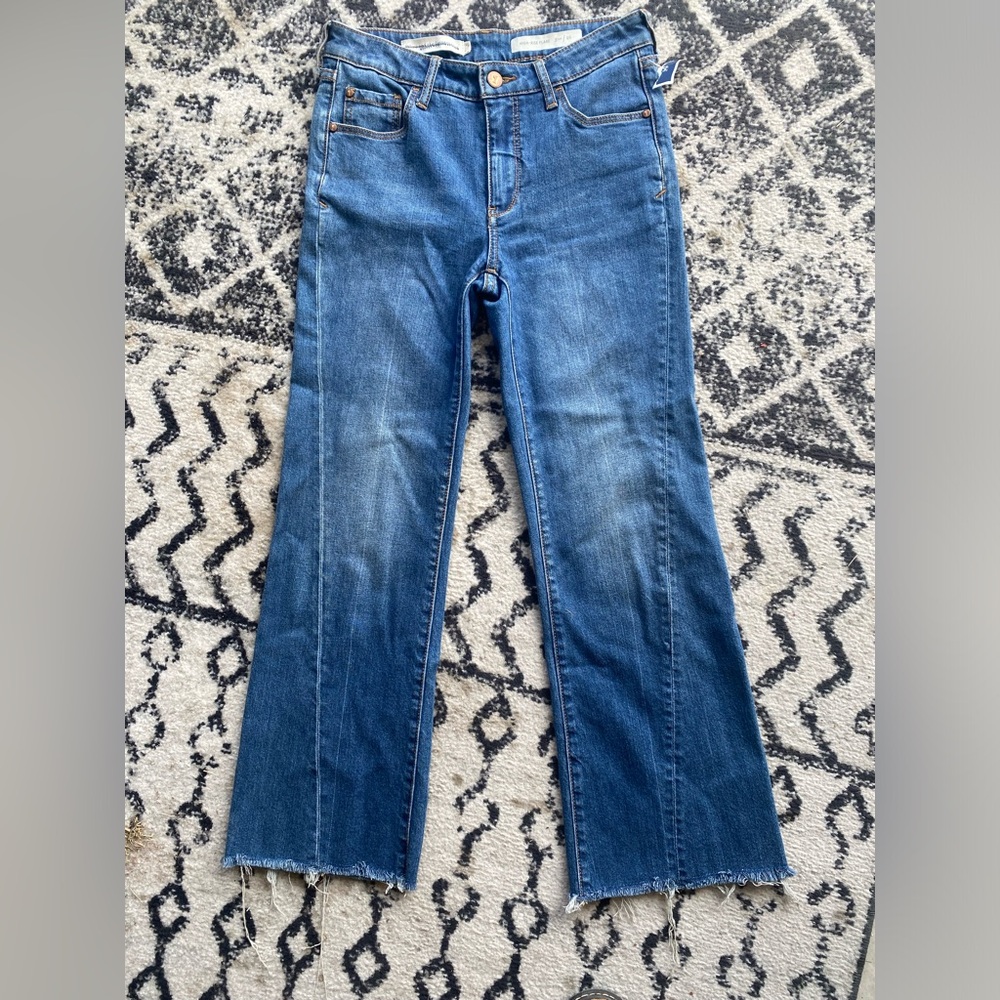 Classic Blue Women's High Rise Flare Leg Jeans - Brand: Pilcro Size 26 New!